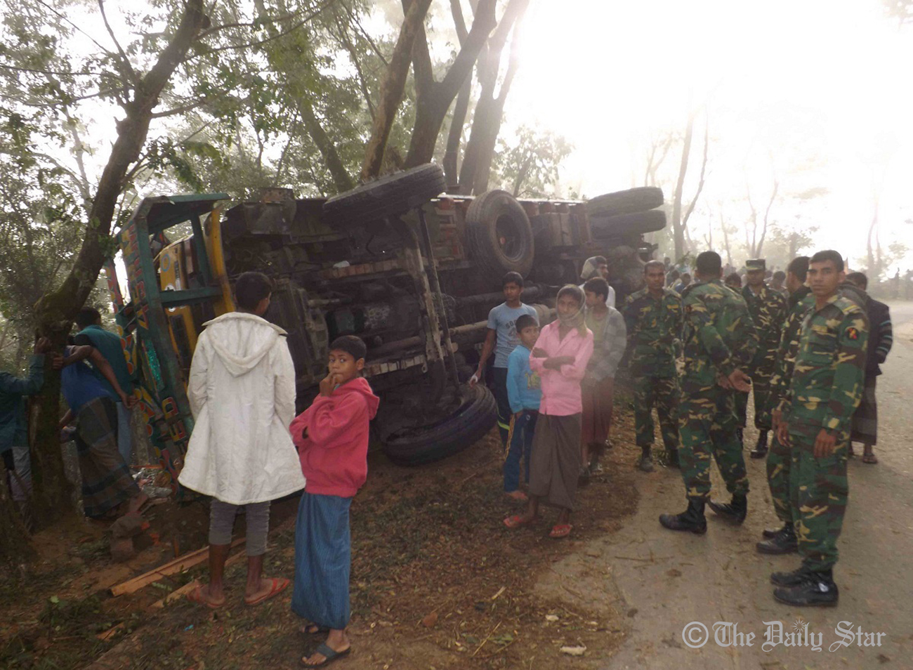 Bandarban-road-accident-3.jpg