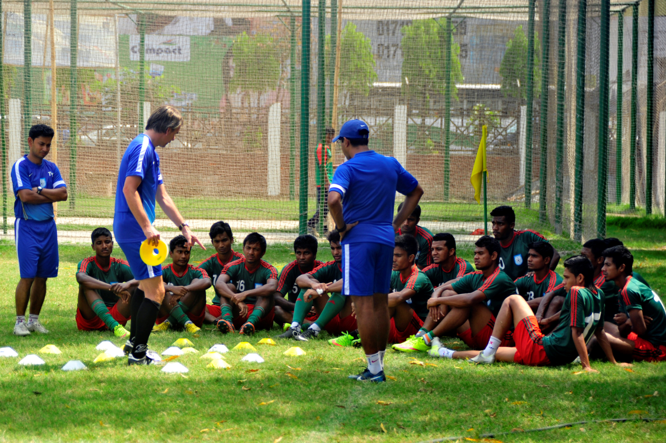 bangladesh football players.jpg