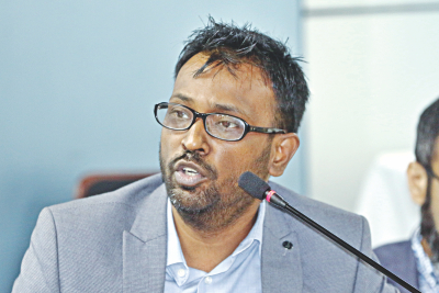 benozeer_ahmed.jpg