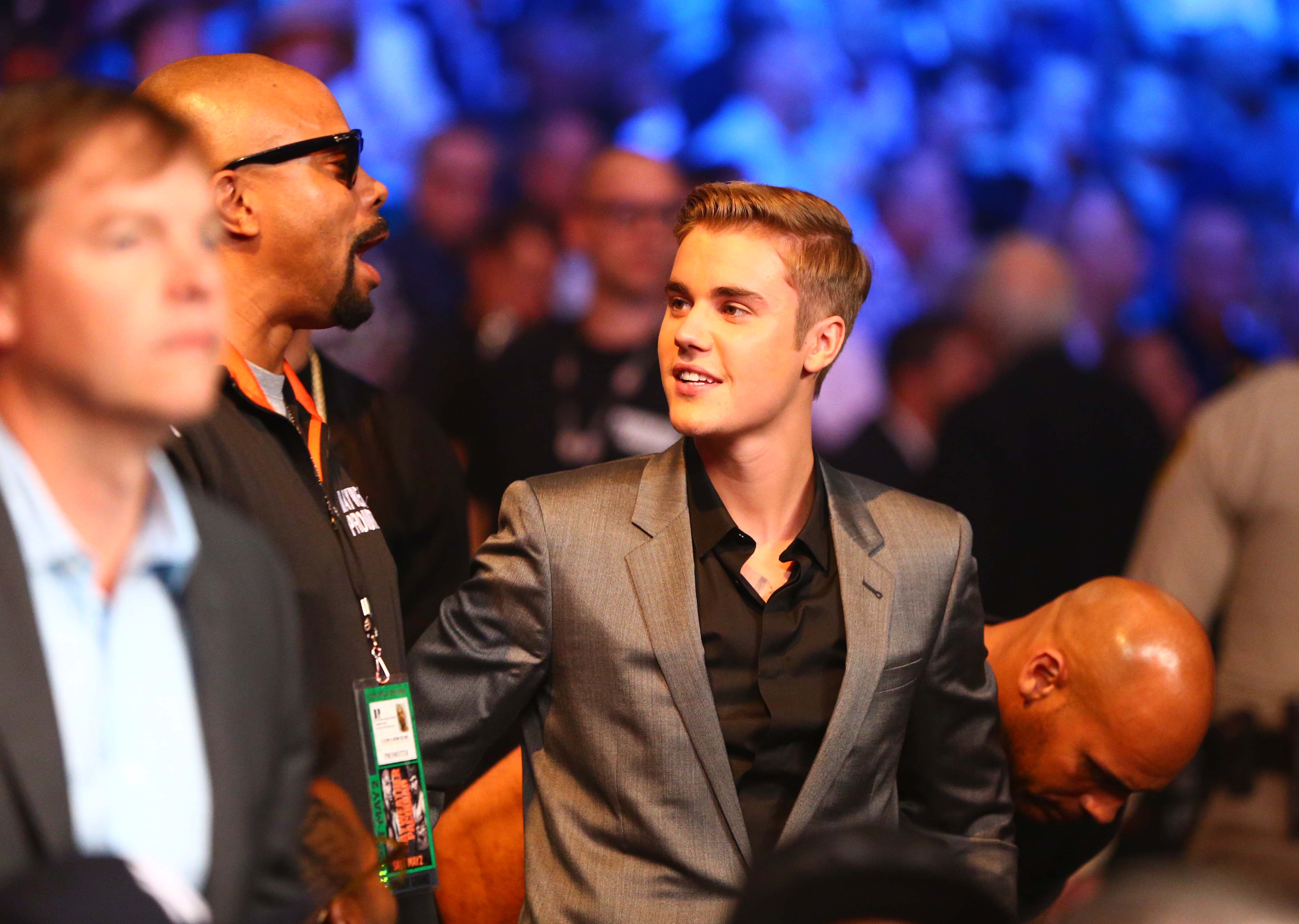 bieber-boxing 4.JPG