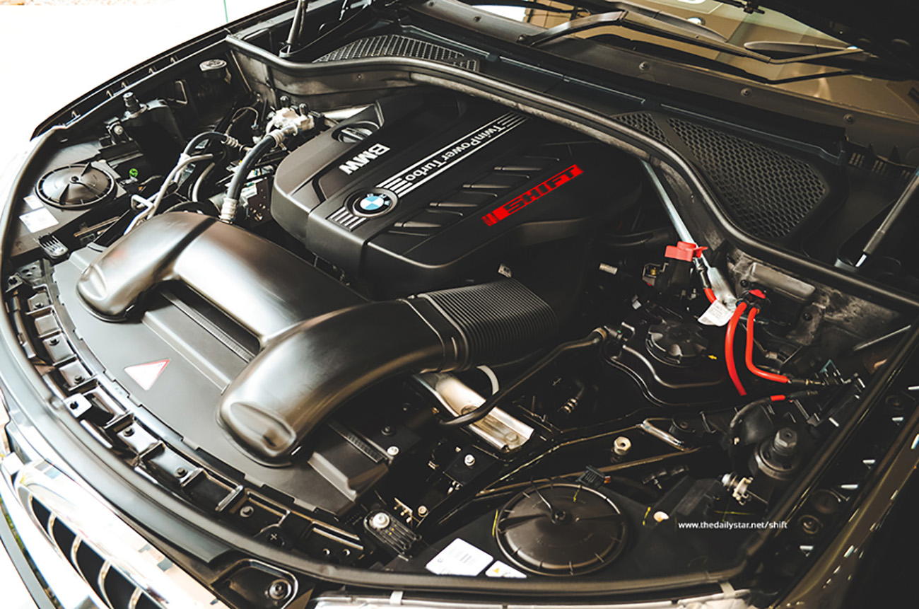 bmw engine bay
