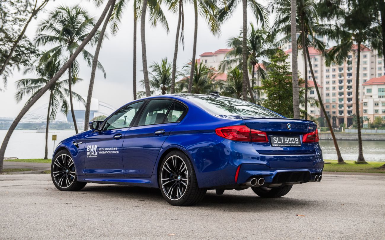 bmw2.jpg