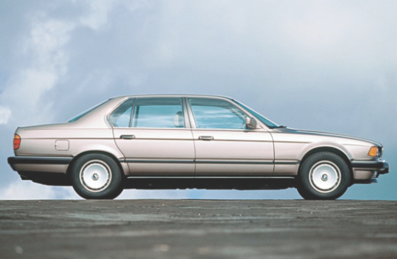 BMW 750i.jpg