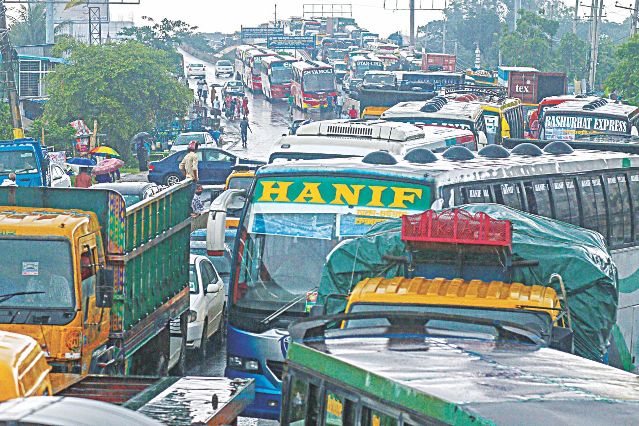 Fishermen block Dhaka-Chattogram highway
