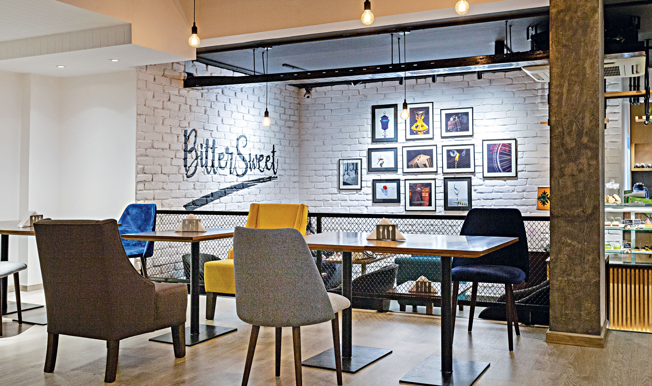 cafe3.jpg