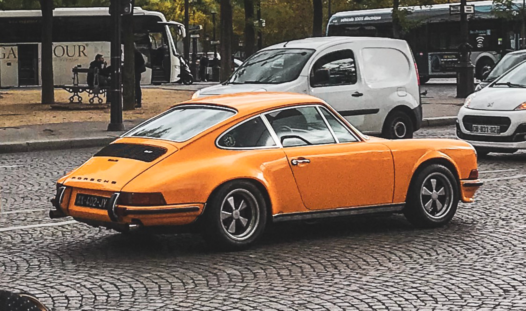 classic_porsche.jpg