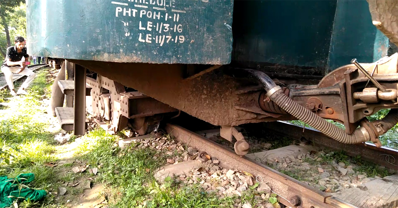 derailment_web_2.jpg