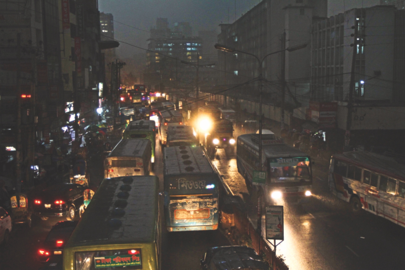 Dhaka hailstorm 2.jpg