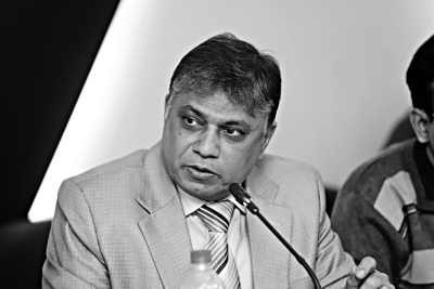 dr._moarraf_hossen.jpg