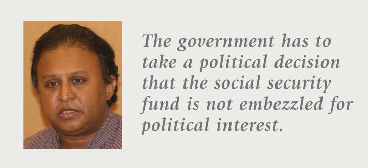 dr_shantanu_majumder.jpg
