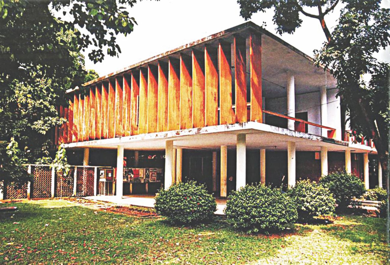 fine_arts_building.jpg
