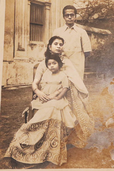 Flora Nasreen khan