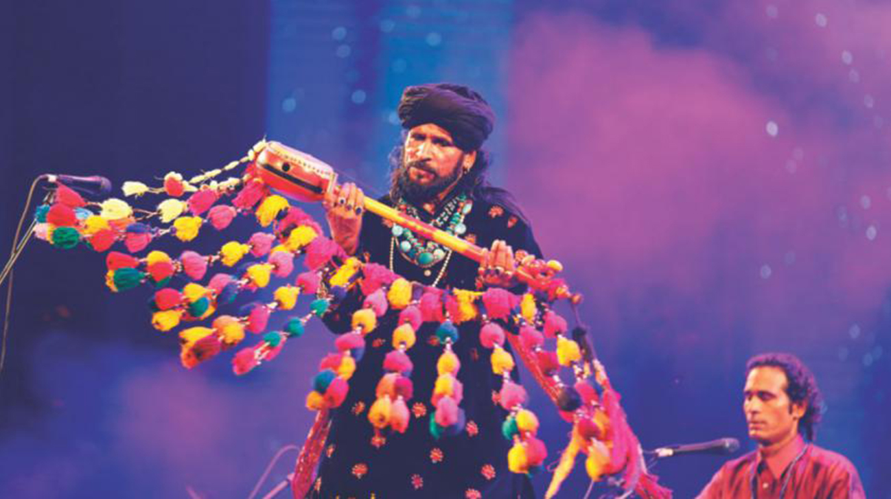 Folk_fest-1WB.jpg