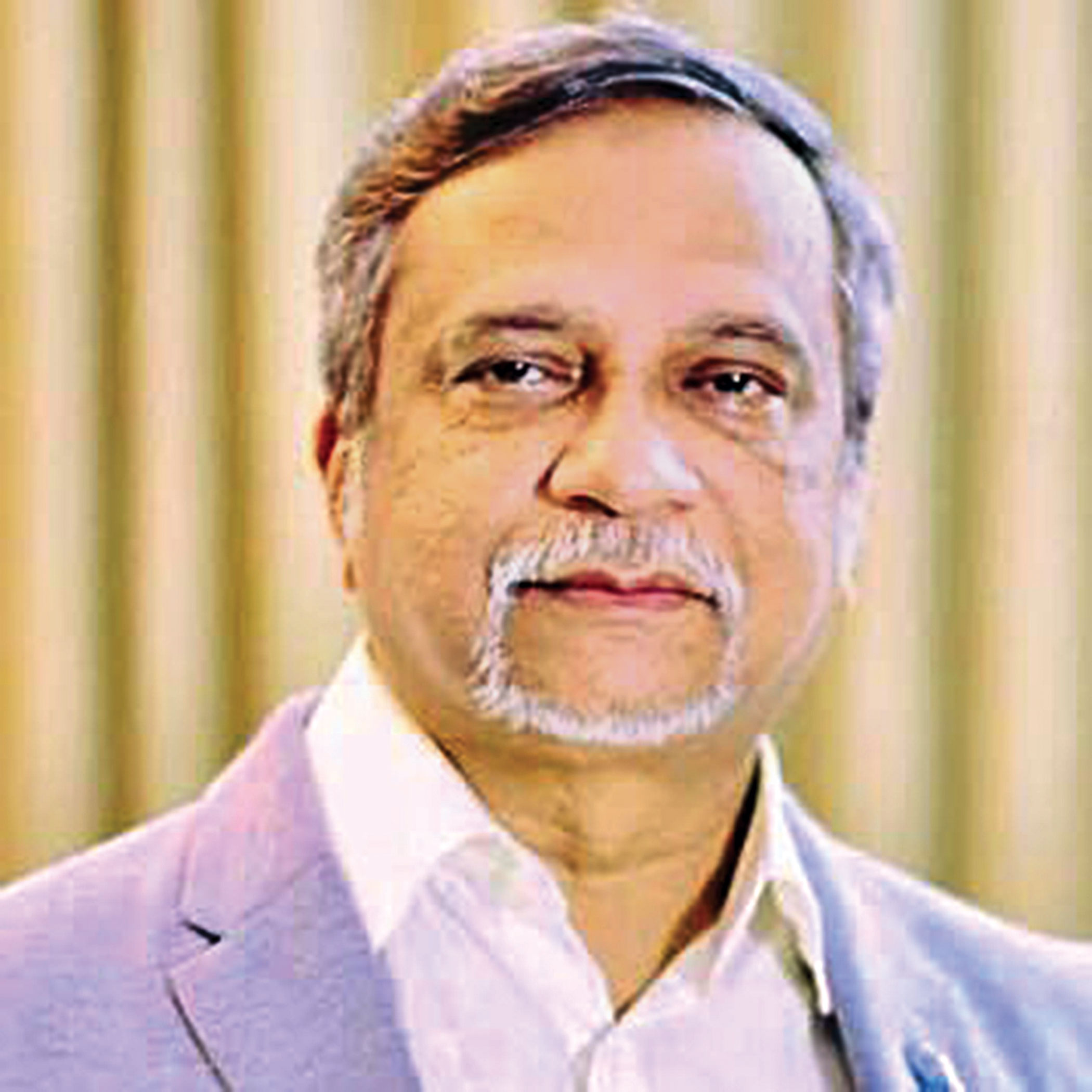 fr-khan.jpg
