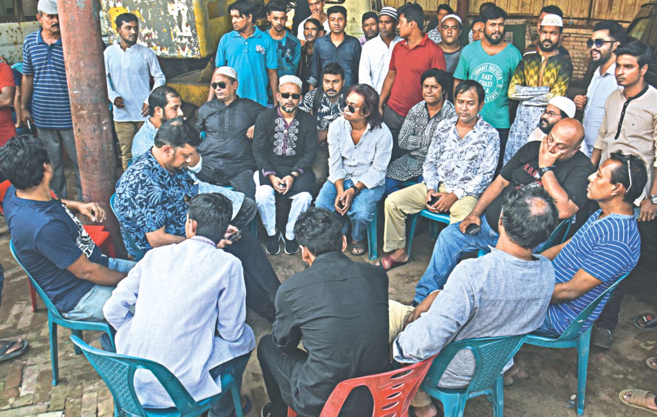 Rock legend Ayub Bachchu's fans
