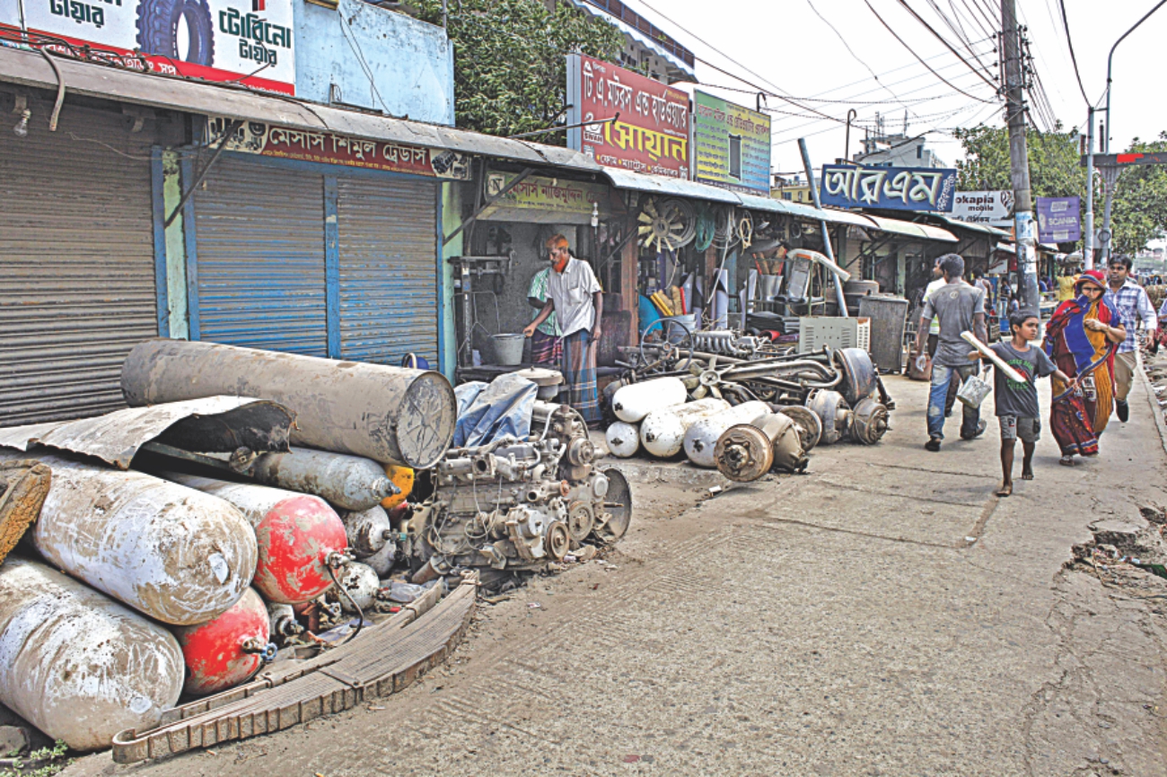 gas cylinder risk 2.jpg