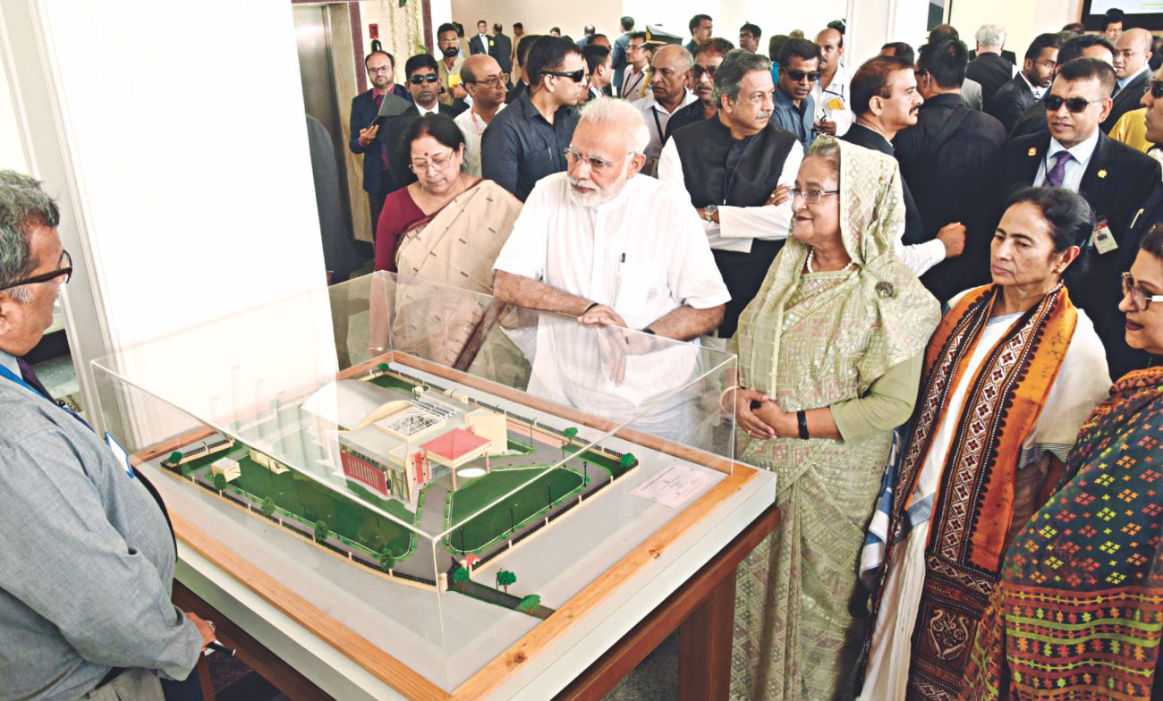 hasina_in_india_3.jpg