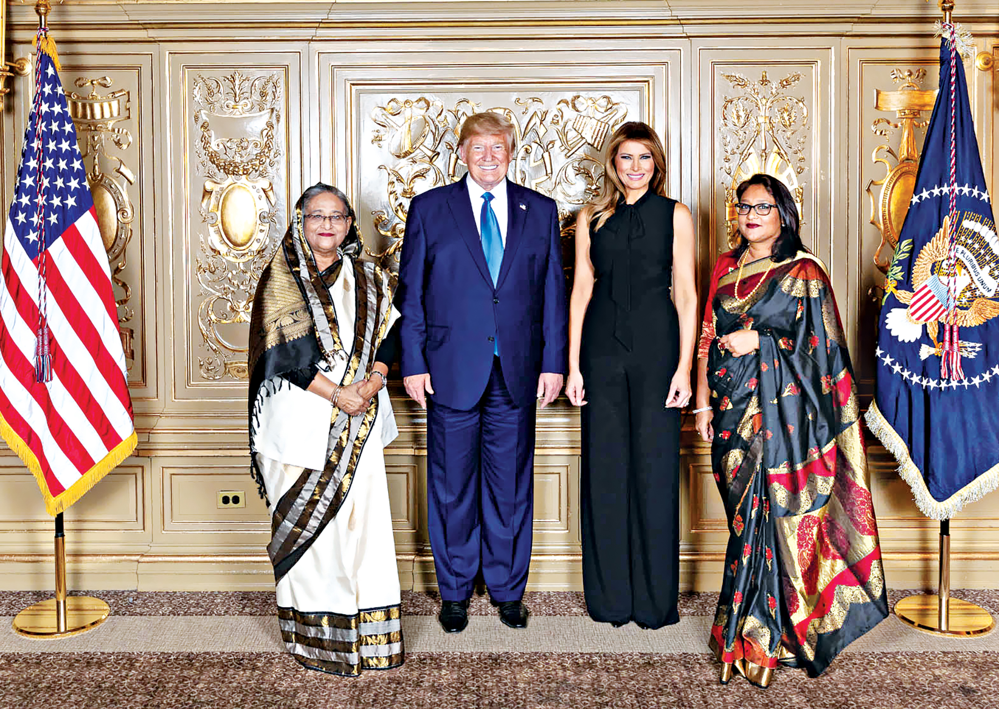 PM pose for a photo at US president reception