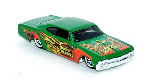 hot-wheels-eddie-guerrero-65-impala.jpg