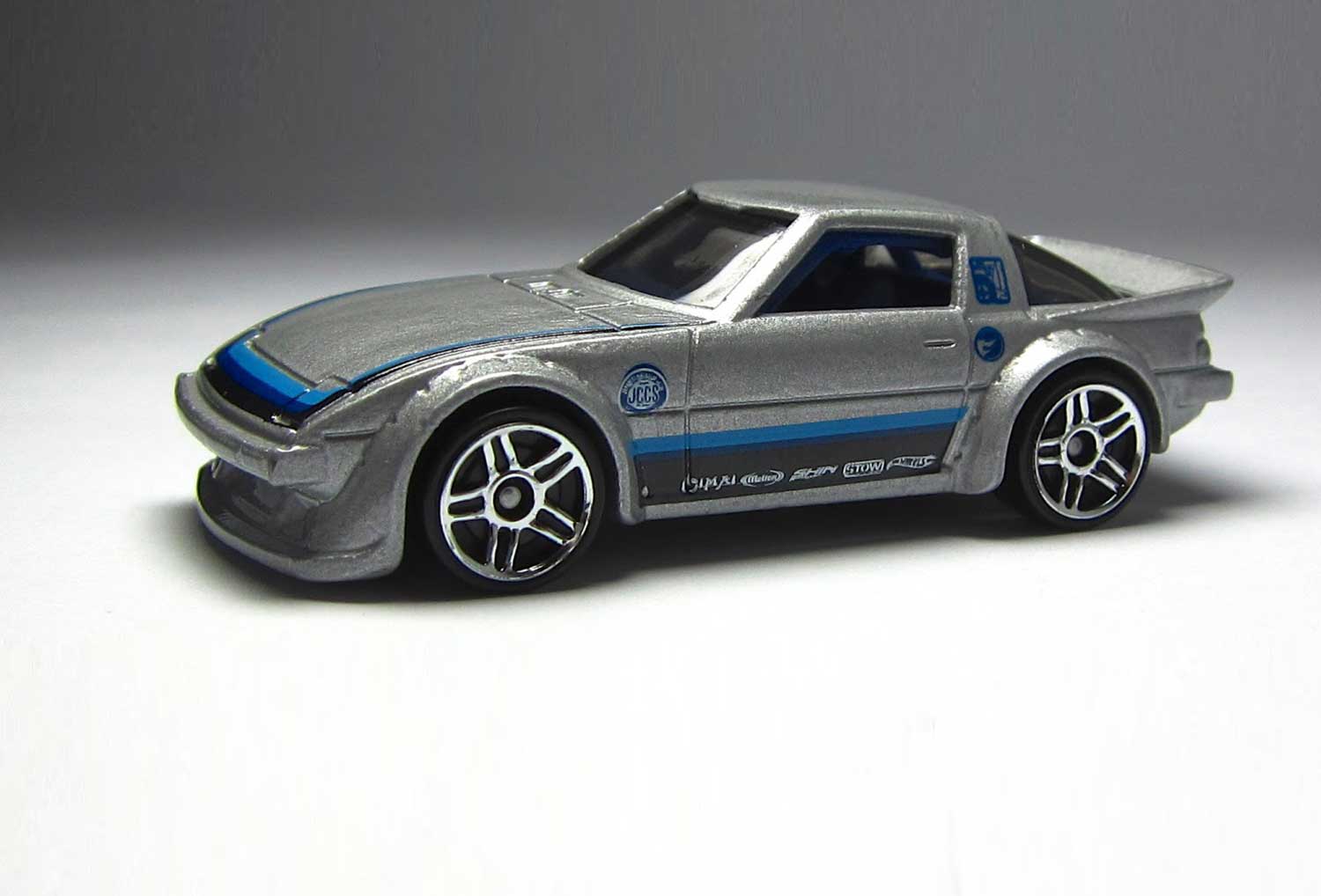 hotwheels-fb-rx7.jpg