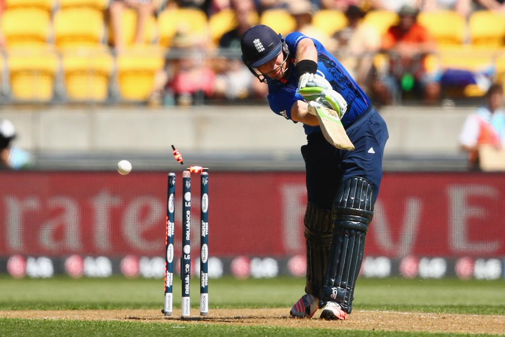 Ian Bell got a beauty from Southee.jpg