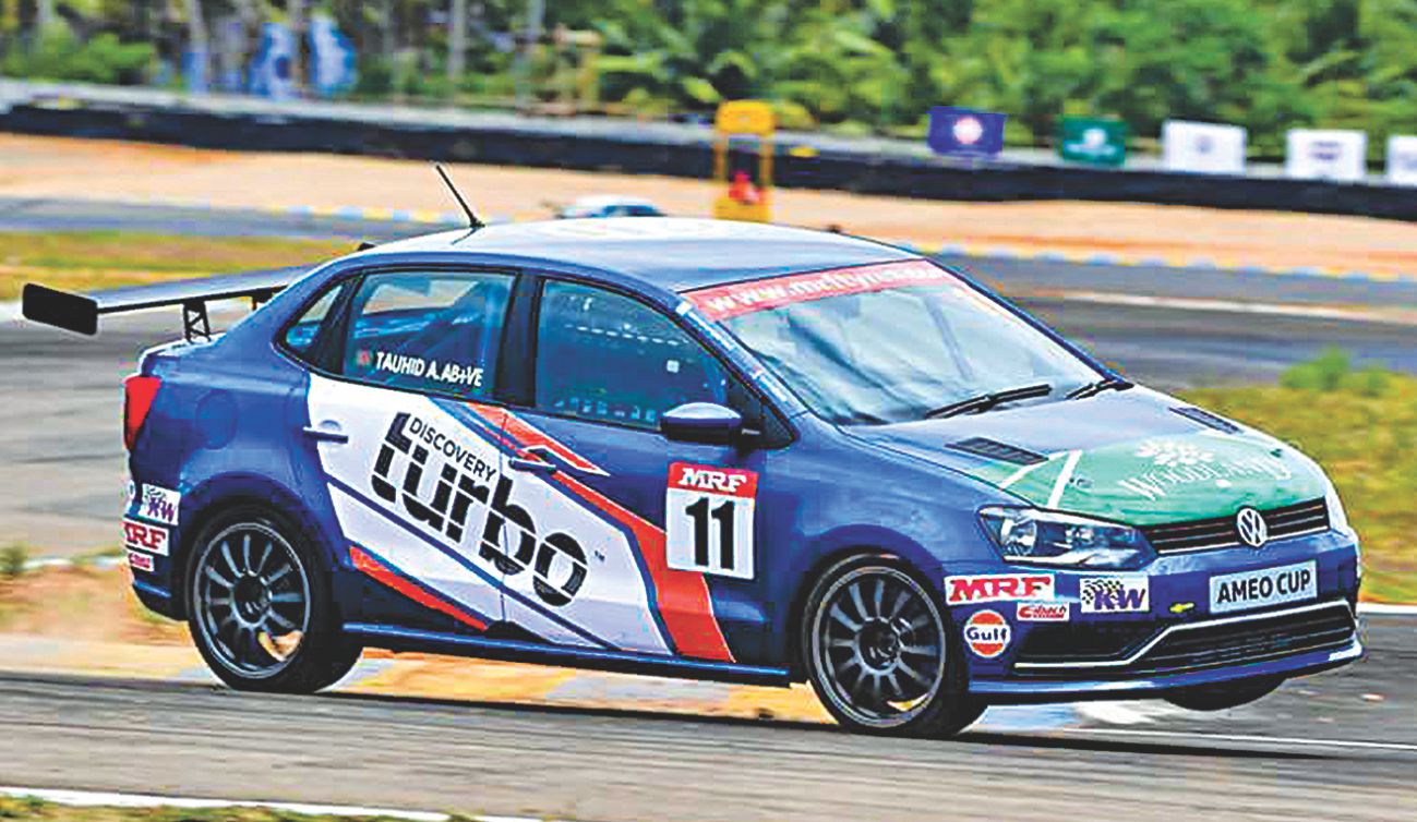int_motorsports_car_1.jpg