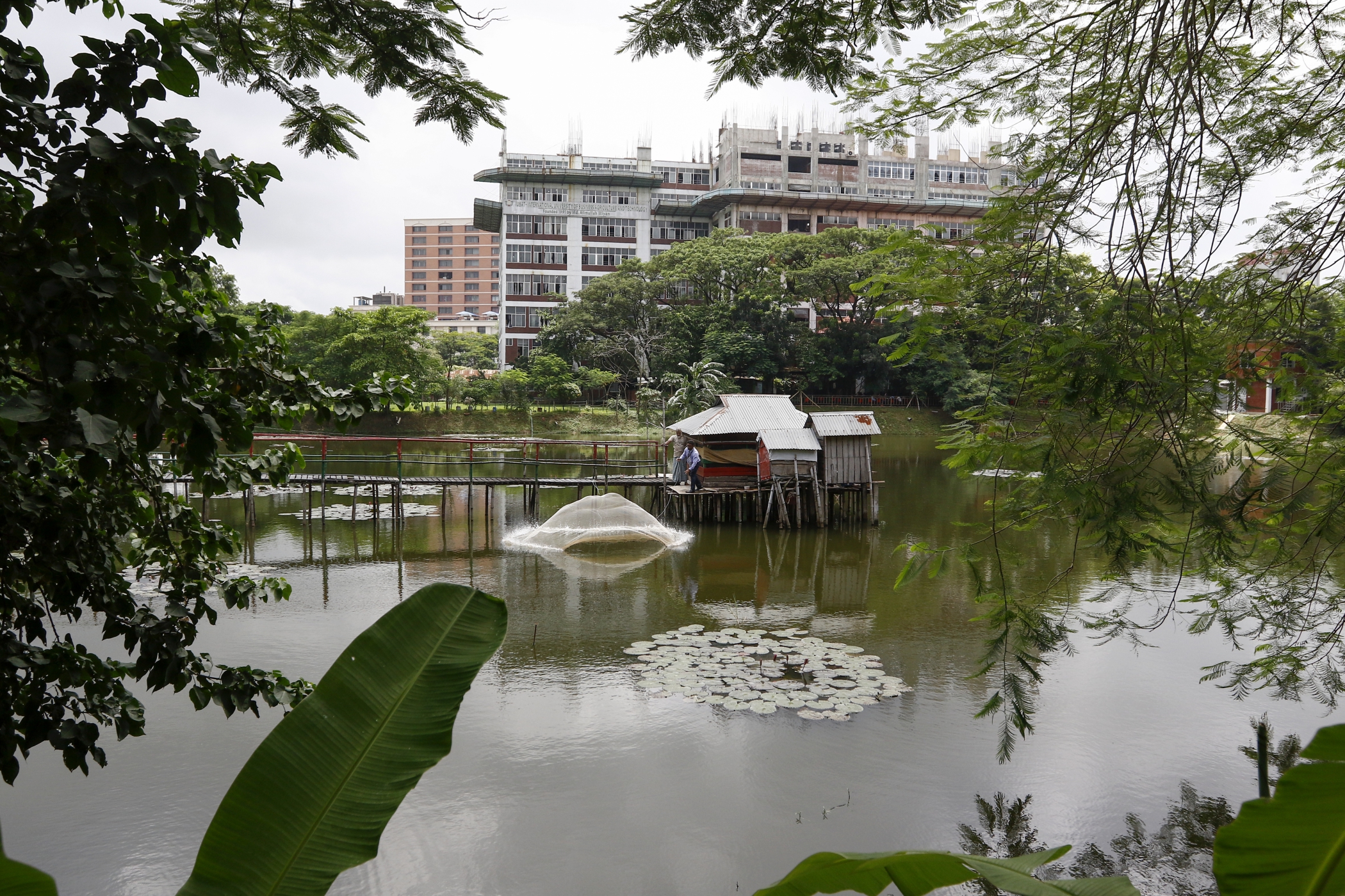iubat_campus_4.jpg
