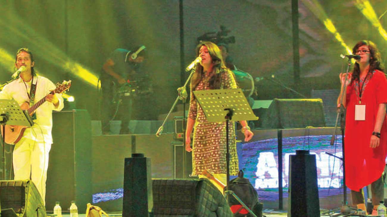 Joy bangla concert
