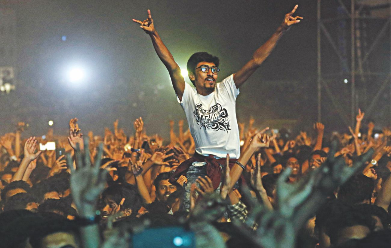 joy_bangla_concert8.jpg