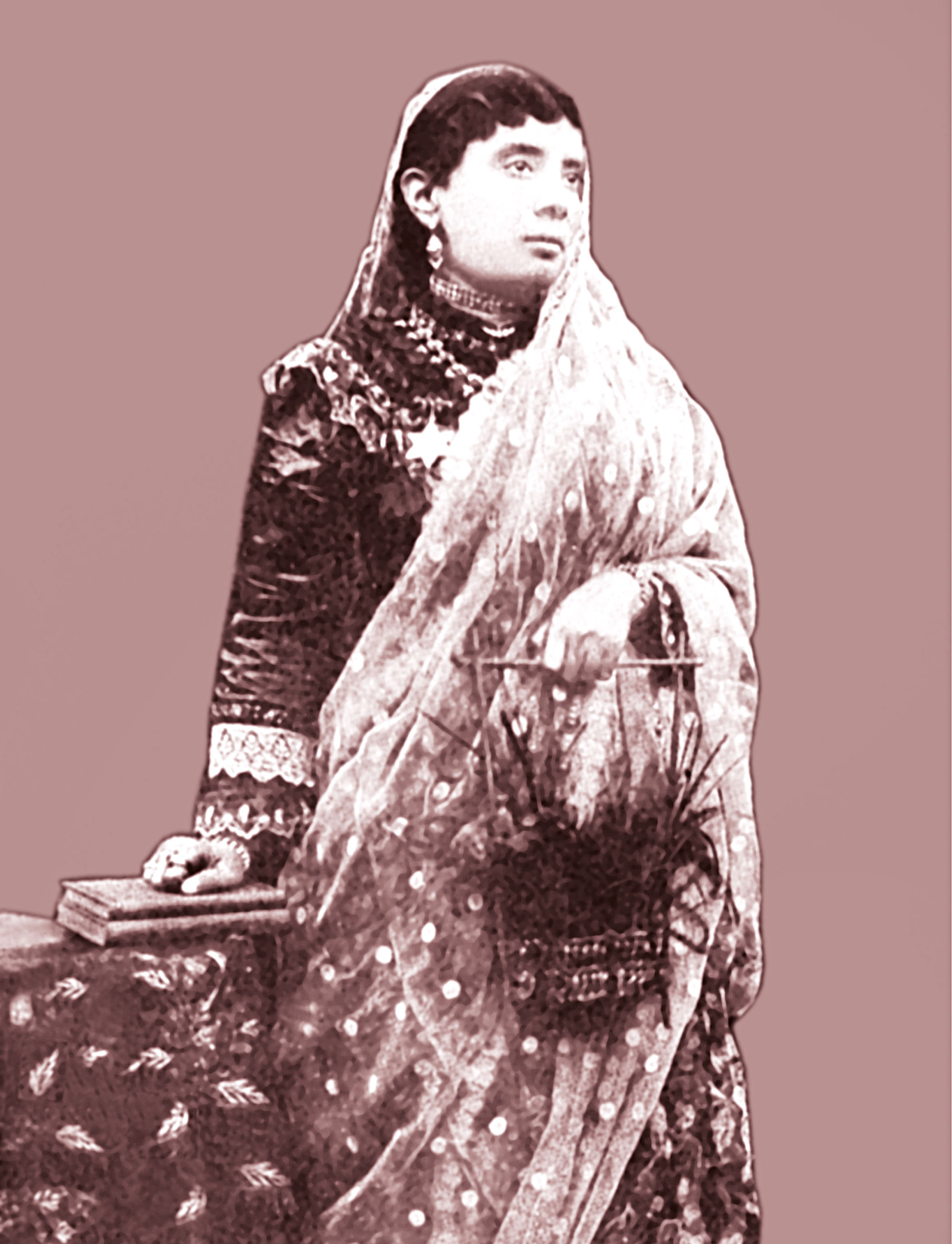 khujesta.jpg