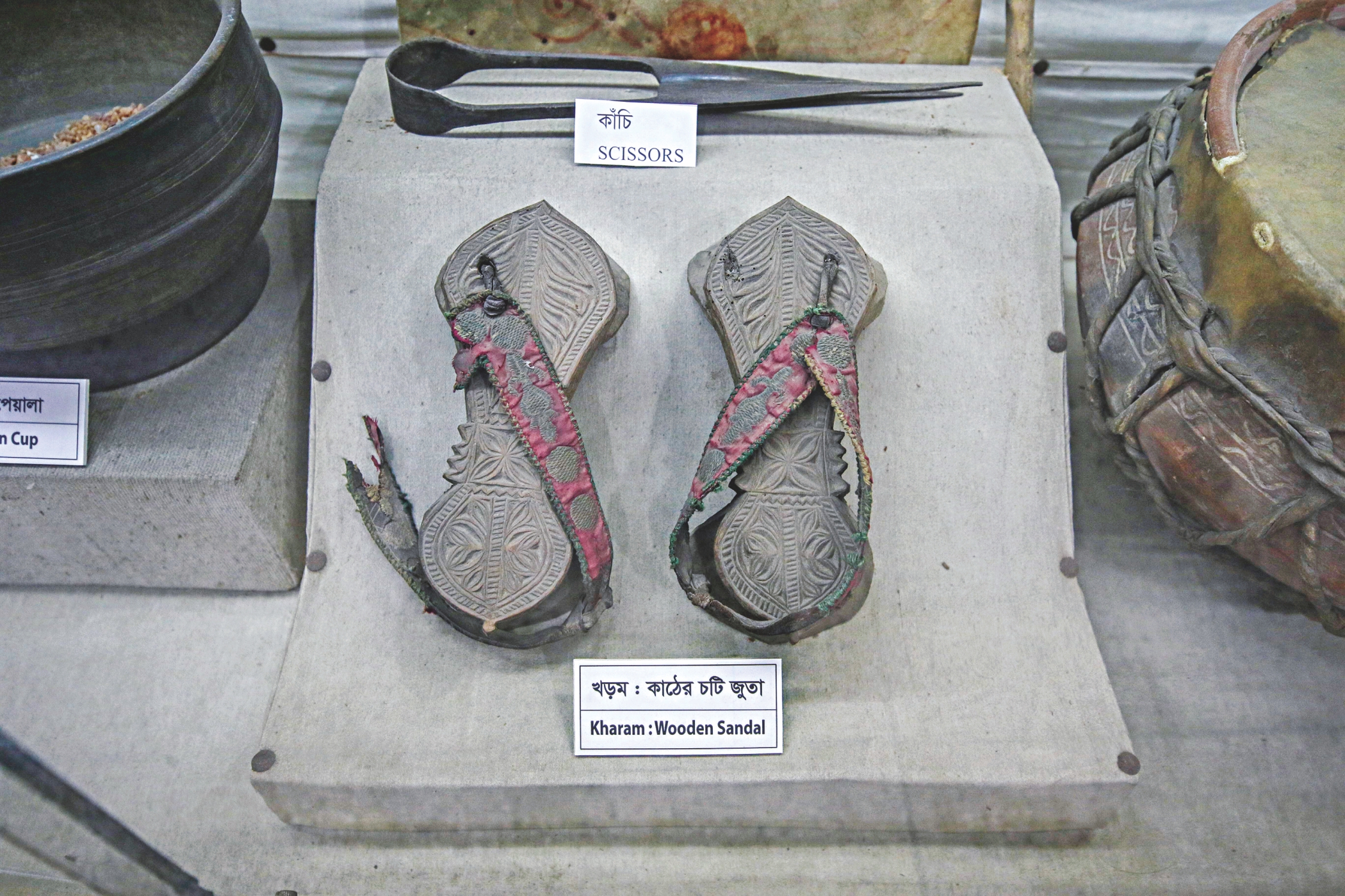 lone_ethnological_museum_4.jpg