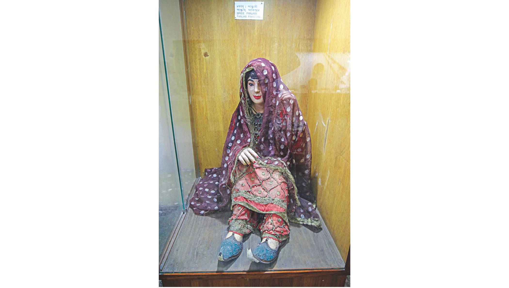 lone_ethnological_museum_5.jpg