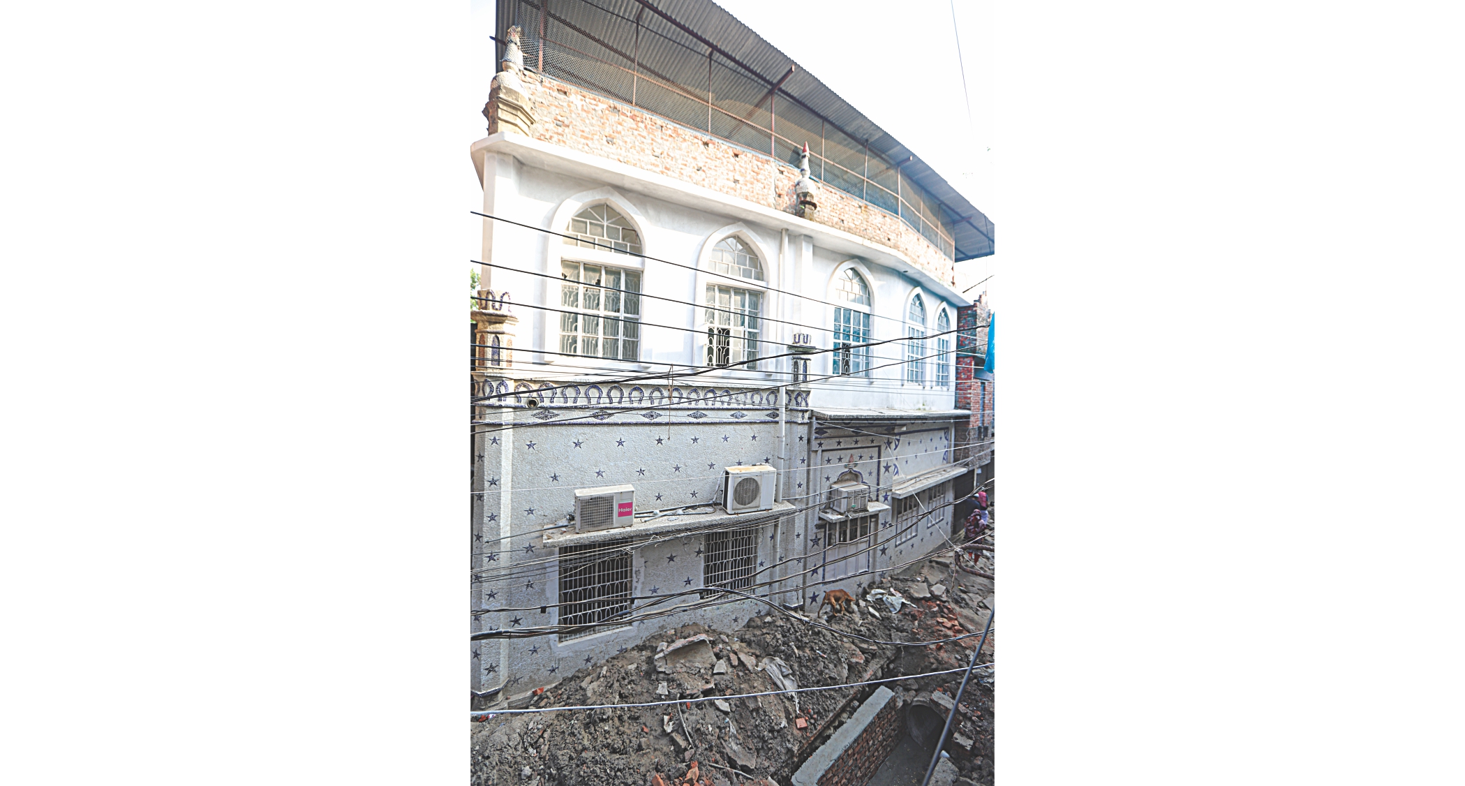manda_masjid_2.jpg