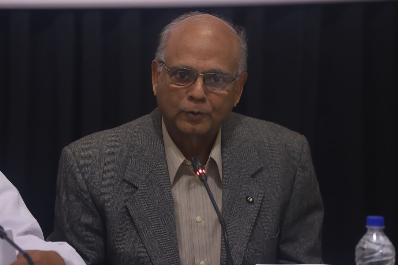 manzoor.jpg