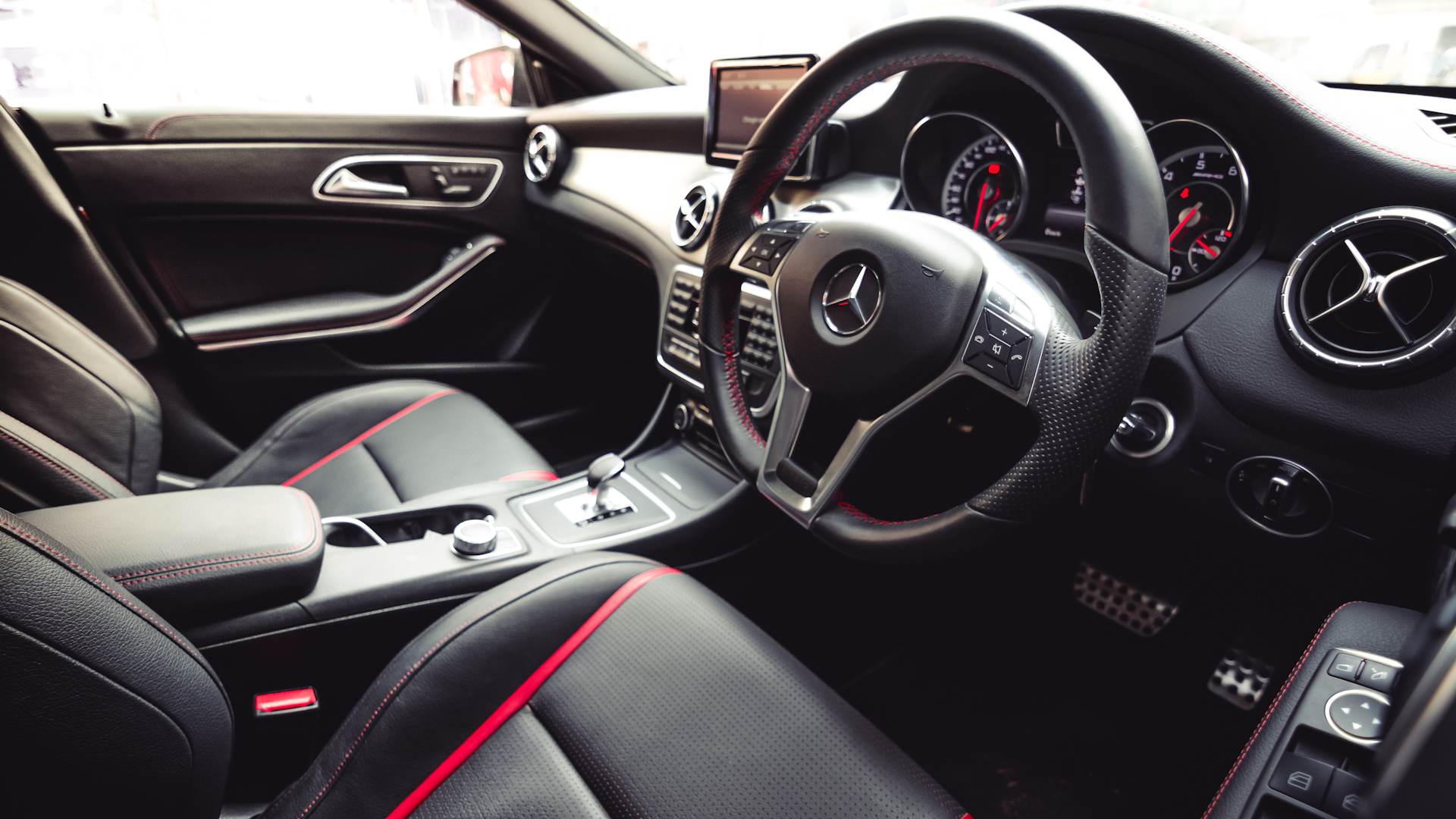 mercedes4.JPG