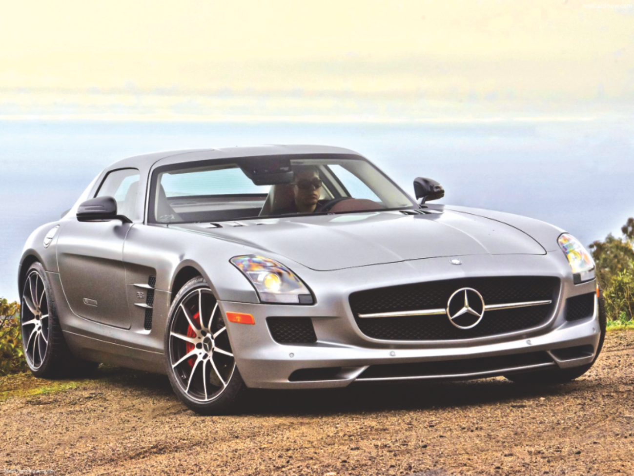 Mercedes 2.jpg