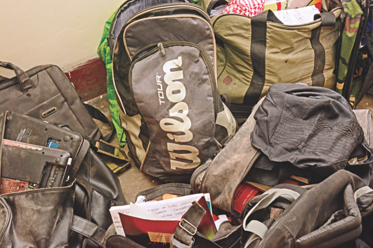militant den 2.jpg