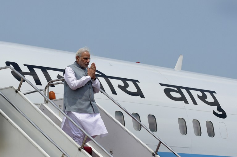 modi-airpot-afp (3).jpg