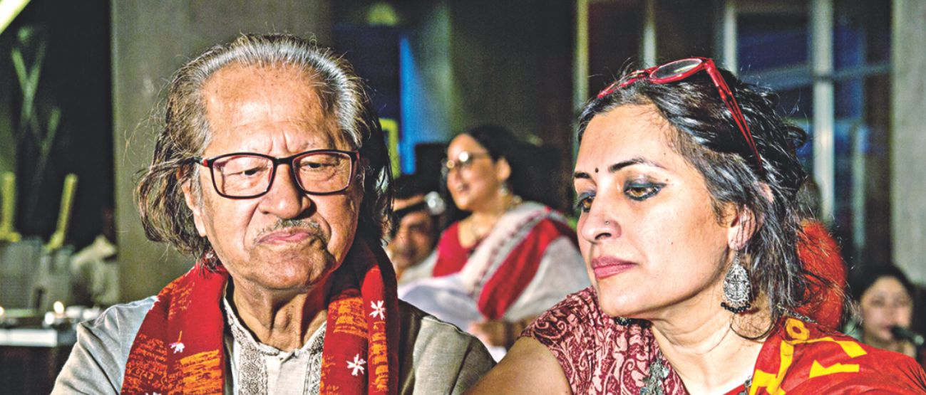 Prominent Actor Mustafa Monwar and Bipasha Hayat