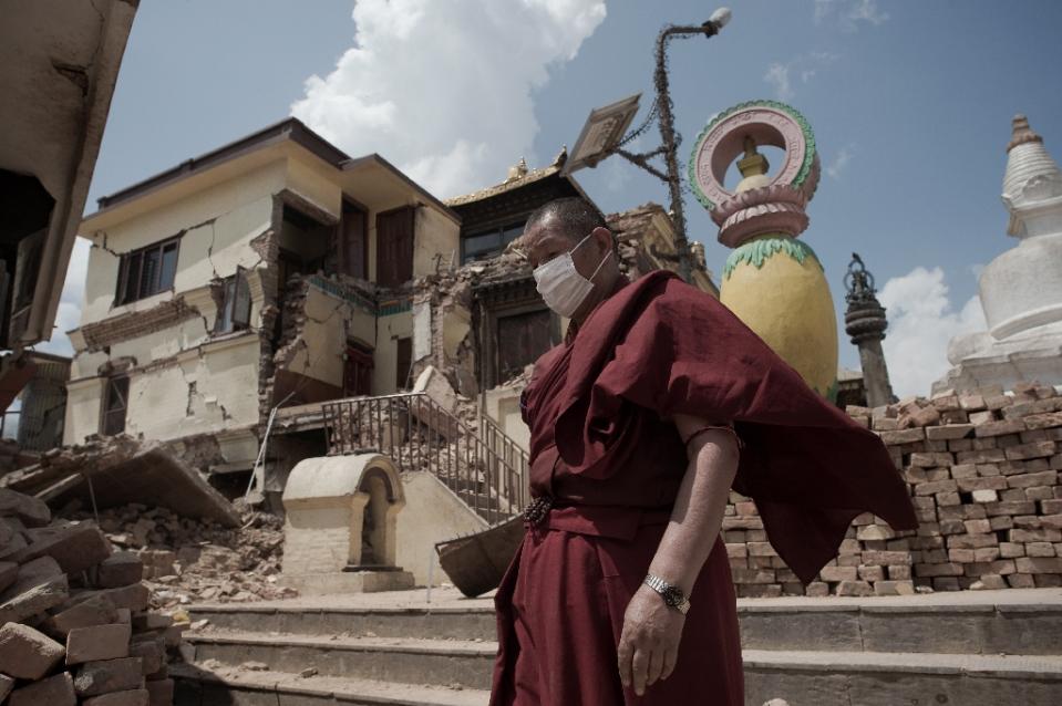 nepal temple 2.jpg
