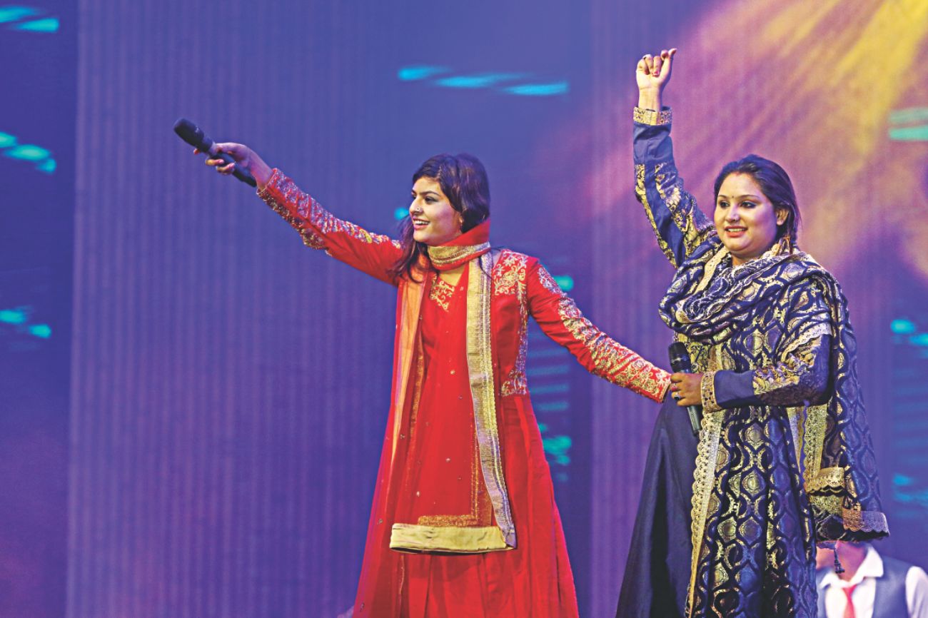 Nooran Sisters