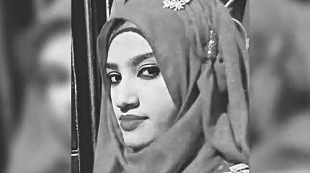 nusrat_2.jpg
