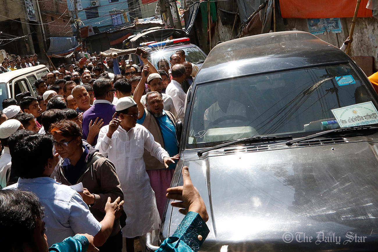old-dhaka-court-drive-palash-wb.jpg