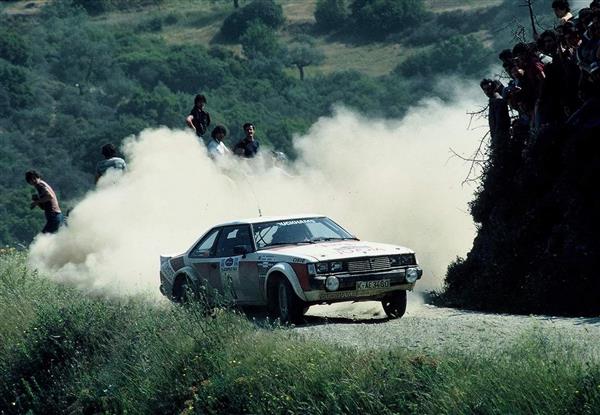 old rwd celicas ripping up the dirt in 80's WRC_2.jpg