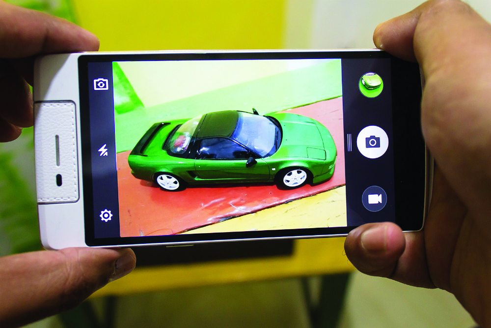 Oppo N3 Bytes e.jpg