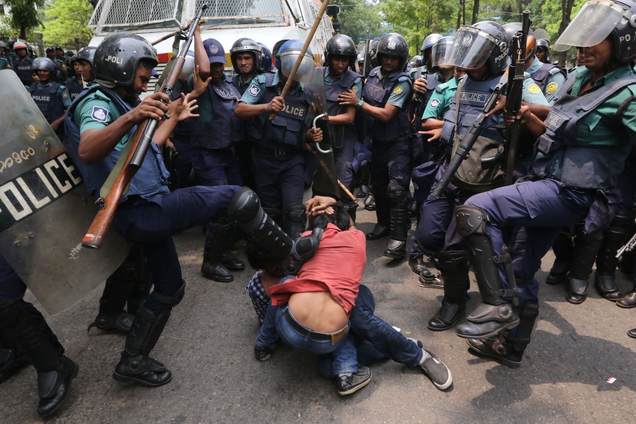 police attack on protesters