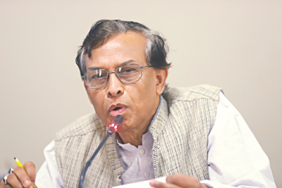 prof_dr_sukomal_barua.jpg