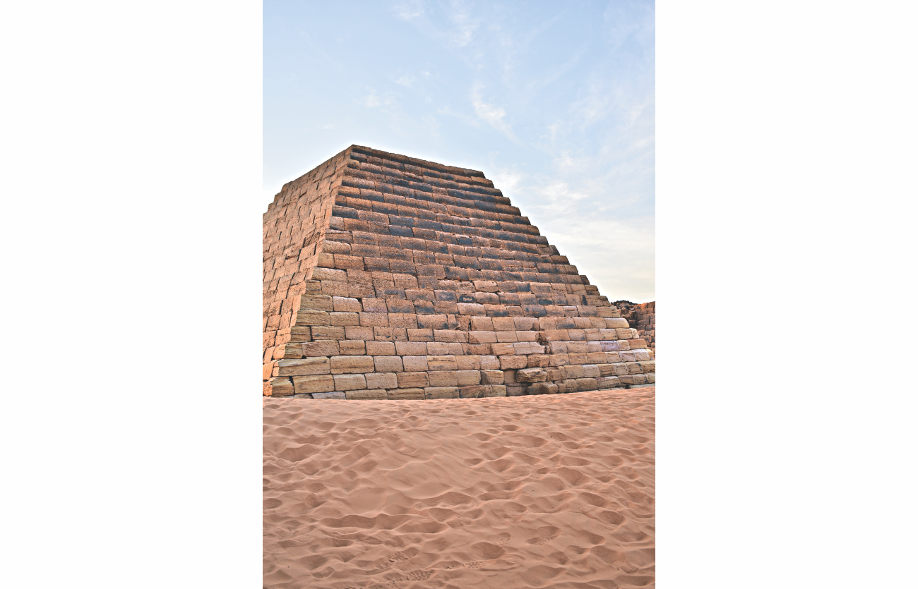 pyramids_2.jpg