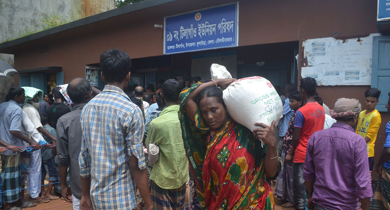 Relief distribution in Moulvibazar