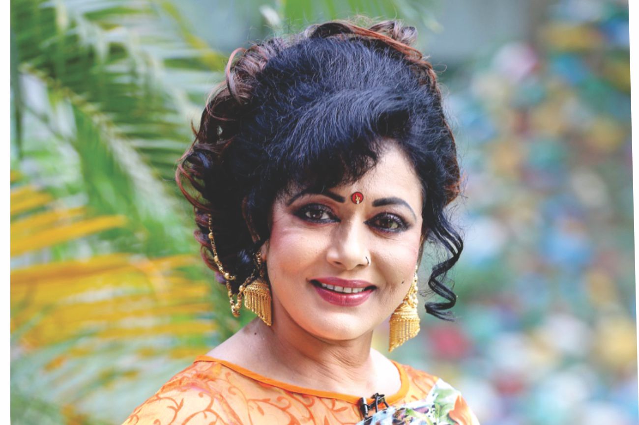 Actress ROZINA